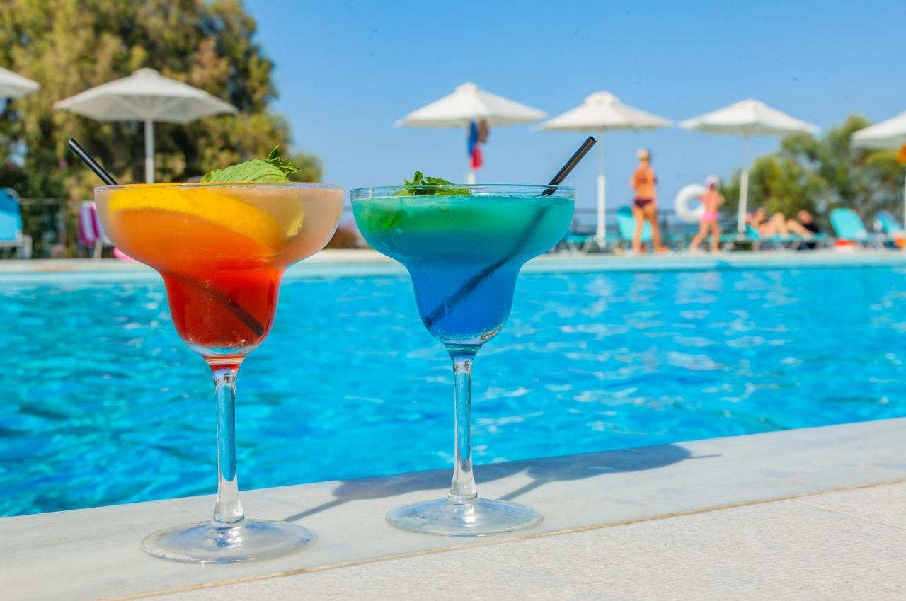 Calamos Beach Family Club Kálamosz Kültér fotó