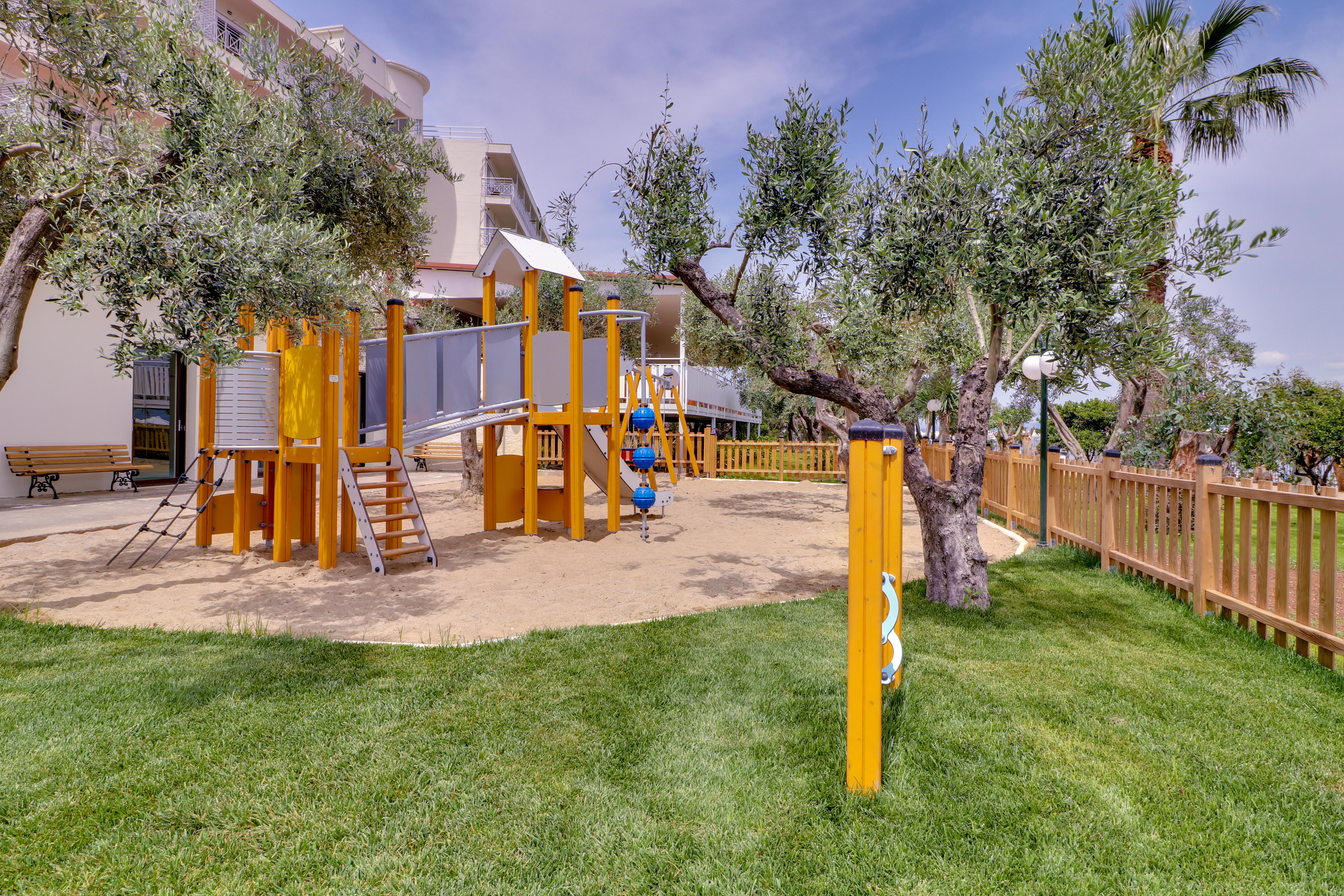 Calamos Beach Family Club Kálamosz Kültér fotó