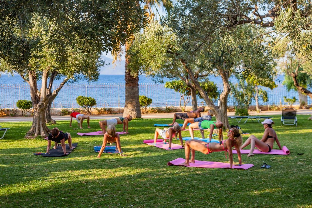 Calamos Beach Family Club Kálamosz Kültér fotó